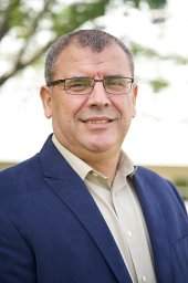 Arezki Tagnit-Hamou headshot